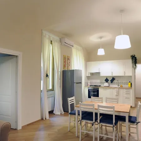 Vaticano 50 Steps From Museum * Rome